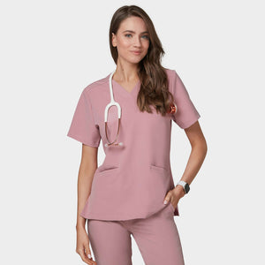 EMILY scrubs medical sweatshirt - BLOSSOM PINK - Model  ( 177 cm)